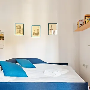 https://smart-studio-in-corso-garibaldi.italymilanhotels.net